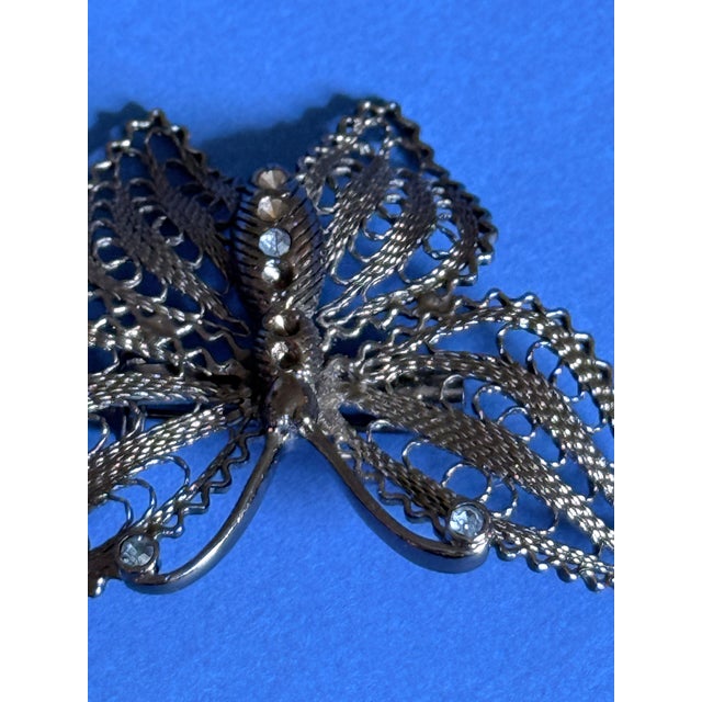 Vintage 1960s Filigree Butterfly Brooch Pin With Cannetille Style Openwork For Sale - Image 14 of 16