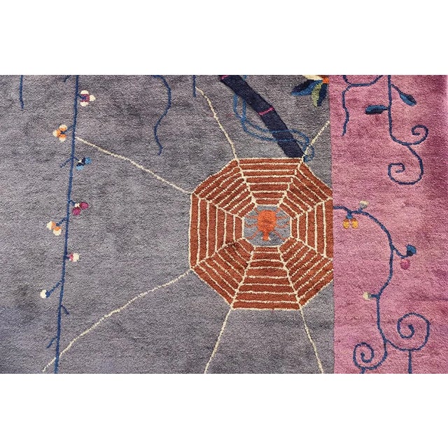 Art Deco 1920s Gray and Pink Pictorial Vintage Chinese Art Deco Wool Area Rug 7'11" X 9'06" For Sale - Image 3 of 4