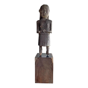 Life-Sized Dayak Tribe Female "Hampatong" Guardian, Borneo, Early 20th Century 11