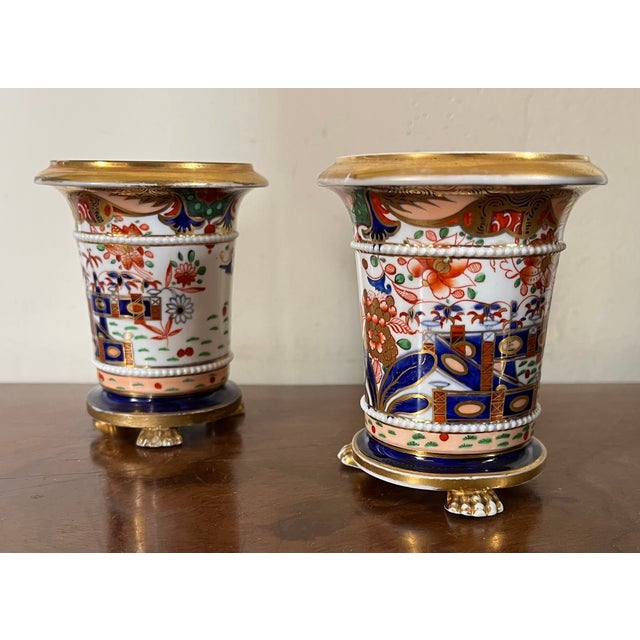 Ceramic Antique Early 19th Century English Regency Spode 967 Imari Porcelain Vases With Animal Paw Feet Circa 1810 - A Pair For Sale - Image 7 of 12