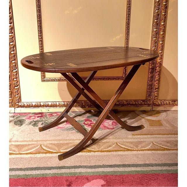 20th century English captain's coffee table / table, oak Oak solid body. Classic captain's coffee table. Removable plate...