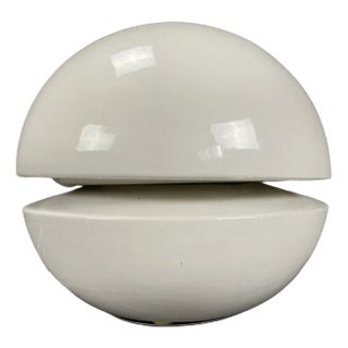 Mid-Century Modern Italian Round White Ceramic Table Lamp from Gabbianelli For Sale