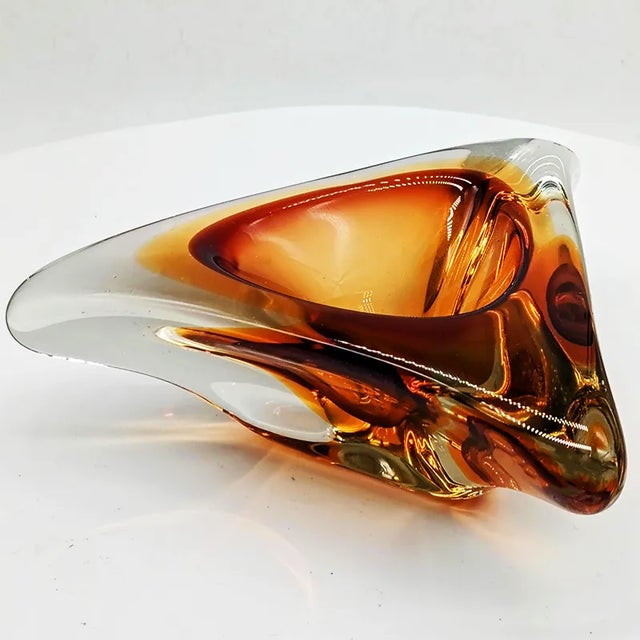 Italian Triangular Ashtray in Murano Glass, 1960s For Sale - Image 3 of 7