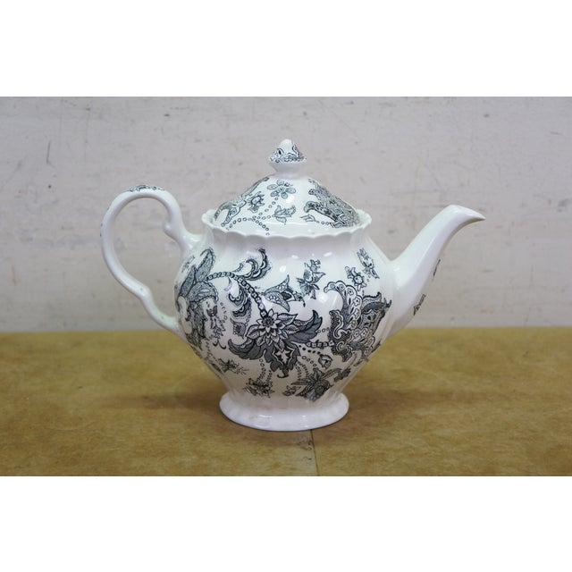 Late 20th Century Late 20th Century Johnson Bros Paisley Dinnerware Set Service for 12 Black Transferware Iron - 95 pcs For Sale - Image 5 of 15