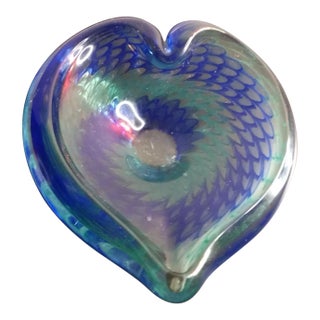 Vintage Heart Shaped Blue & Green Art Glass Swirl Pattern Ashtray For Sale