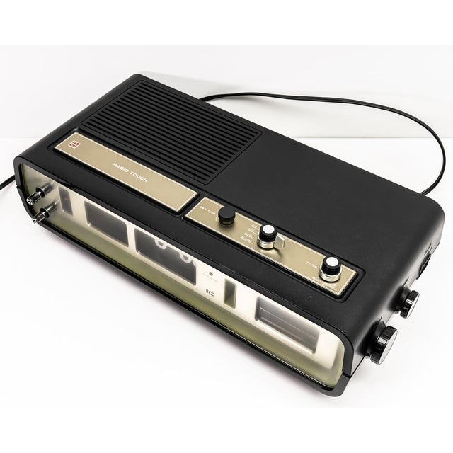 National Panasonic Rc 707b Alarm Radio Flip Clock, 1972 For Sale - Image 9 of 12