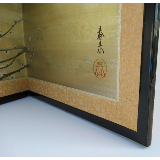 C.1970's Vintage Japanese Byobu Silk Screen Gilt Gold & Silver Leaf & Hand-Painted 4-Panel Wall Screen For Sale - Image 11 of 12