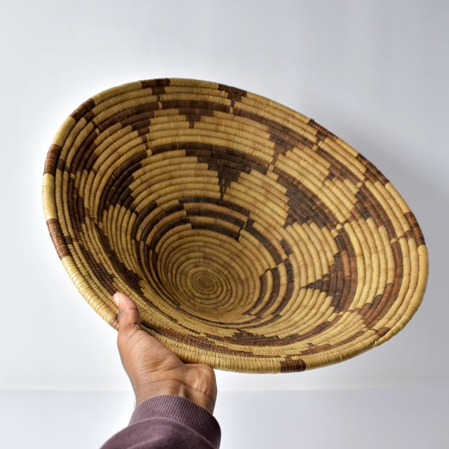 Early 20th Century Coiled Basket Botswana 19 Inch For Sale - Image 4 of 9