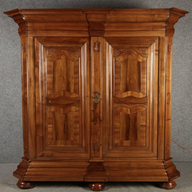 Large Antique Baroque Cabinet in Walnut, 1750 For Sale - Image 15 of 18