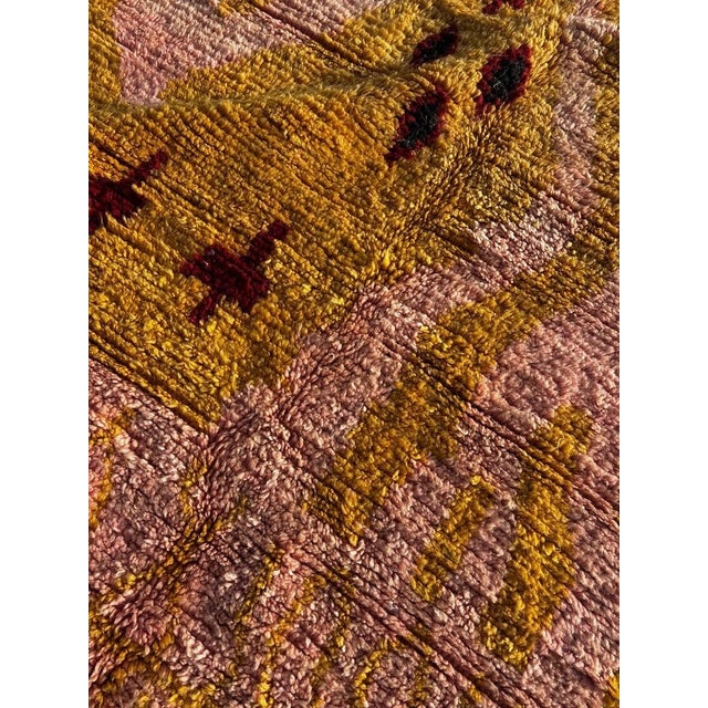 Modern Moroccan Wool Rug Handmade With Abstract Design in Yellow & Pink For Sale - Image 6 of 8