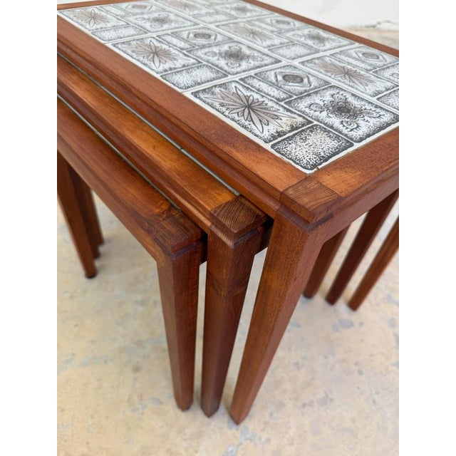 Nesting Tables in Teak and Danish Tiles, Set of 3 For Sale - Image 5 of 11