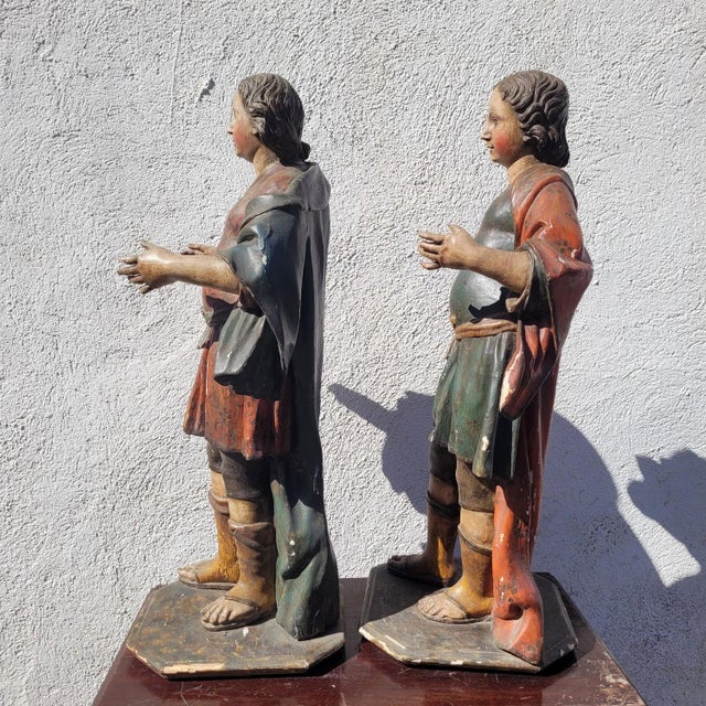 Polychrome Carved Saint Statues, 17th Century, Wood For Sale - Image 12 of 18