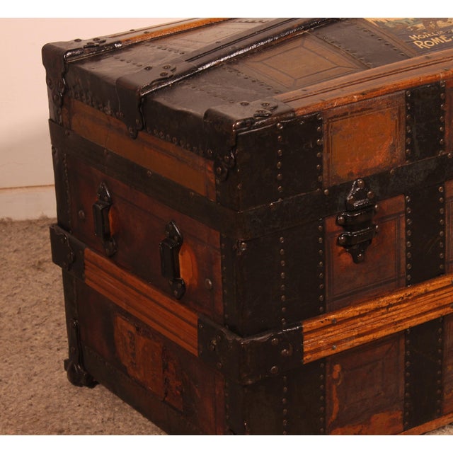 Antique Travel Trunk in Leather and Wood, 1890s For Sale - Image 6 of 15
