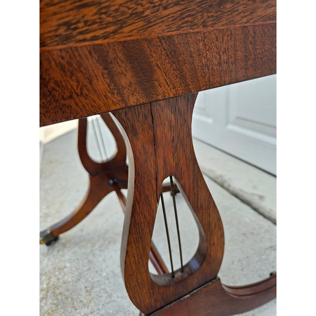 English Crotch Mahogany Dropleaf Side Table For Sale - Image 15 of 17