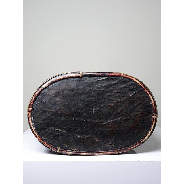 Antique Indonesian Tampung Box in Bamboo and Leaf, 1890s For Sale - Image 5 of 13