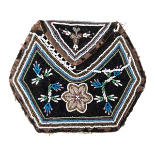 19th Century Native American Indian Iroquois Beaded Bag For Sale