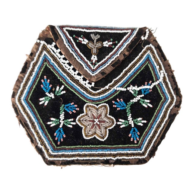 19th Century Native American Indian Iroquois Beaded Bag For Sale