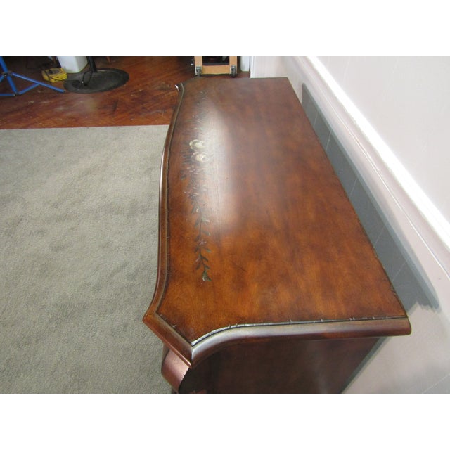 Ethan Allen Ethan Allen French Style Paint Decorated Chest of Drawers For Sale - Image 4 of 7