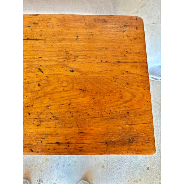 Brown 19th Century English Pine Federal Style Side Table For Sale - Image 8 of 12