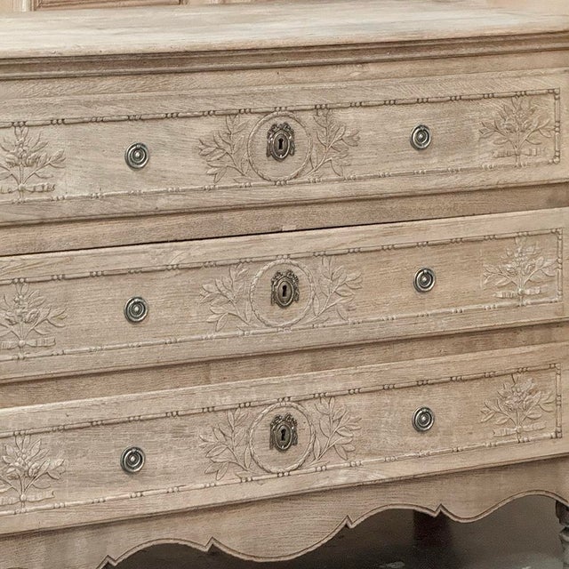 18th Century Liégeoise Louis XVI Period Stripped Commode For Sale - Image 10 of 17