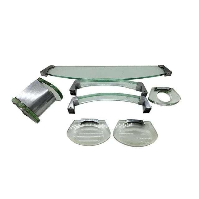 This Fontana Arte bathroom set is made of thick beveled glass and nickel-plated brass joints. It is composed of 7...