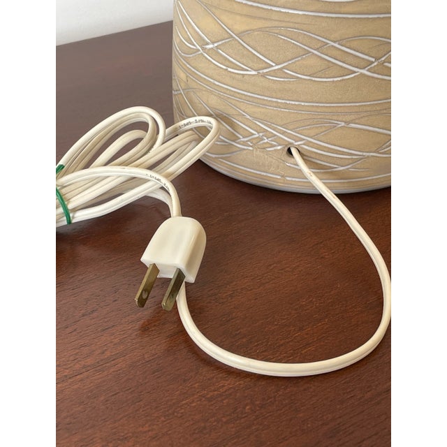 Vintage 1960s Martz Table by Jane and Gordon Martz For Sale In Philadelphia - Image 6 of 7