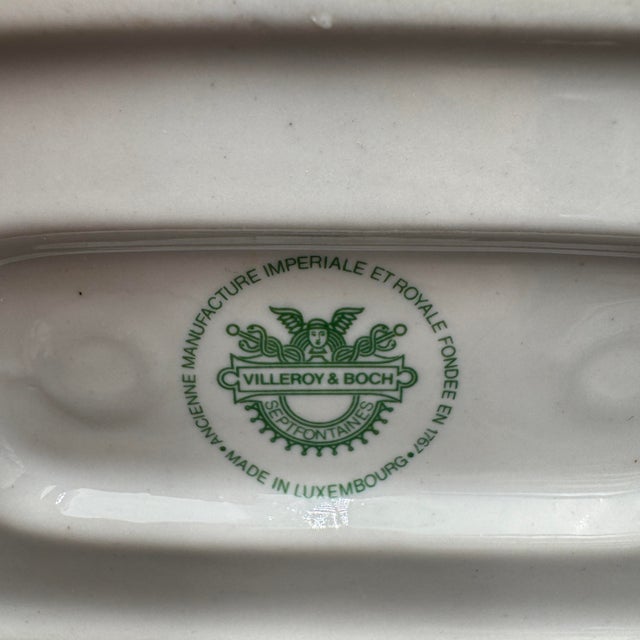 Early 20th Century Early 20th Century Villeroy & Boch Gravy Boat Trianon Pattern With Attached Underplate For Sale - Image 5 of 6