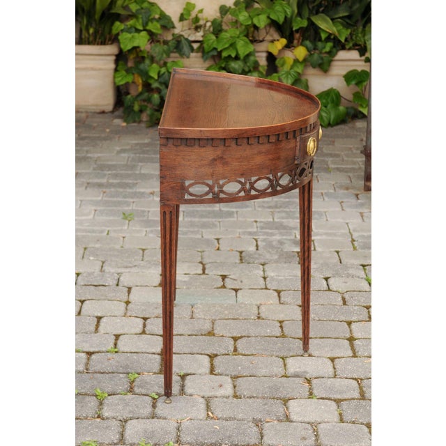 English 1860s Oak Demilune Table with Drawer, Tapered Legs and Pierced Motifs For Sale - Image 9 of 10
