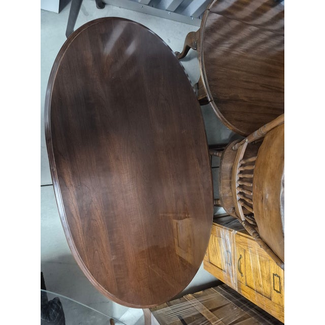 Late 20th Century Pennsylvania House Style Oval Cherry Queen Anne Coffee Table For Sale - Image 13 of 14