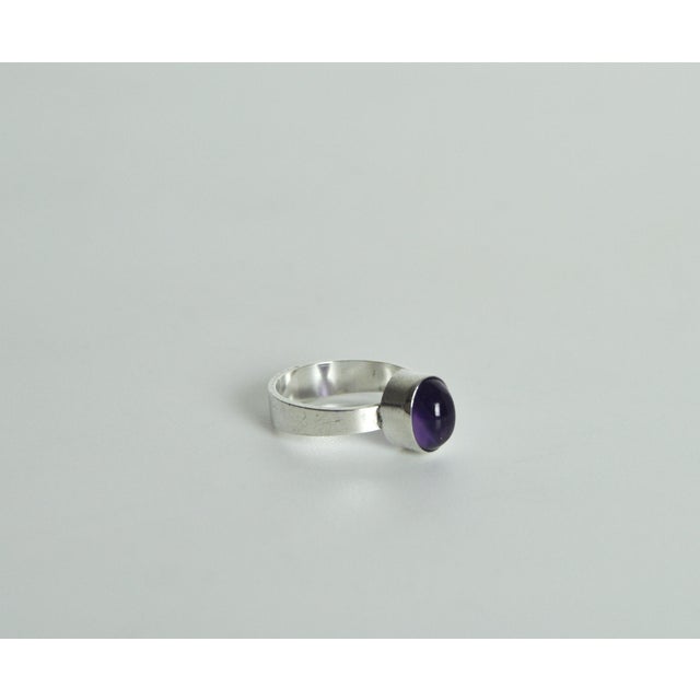 Contemporary Scandinavian Modern Sterling Silver and Amethyst Ring by N. E., Denmark, 1960s For Sale - Image 3 of 9