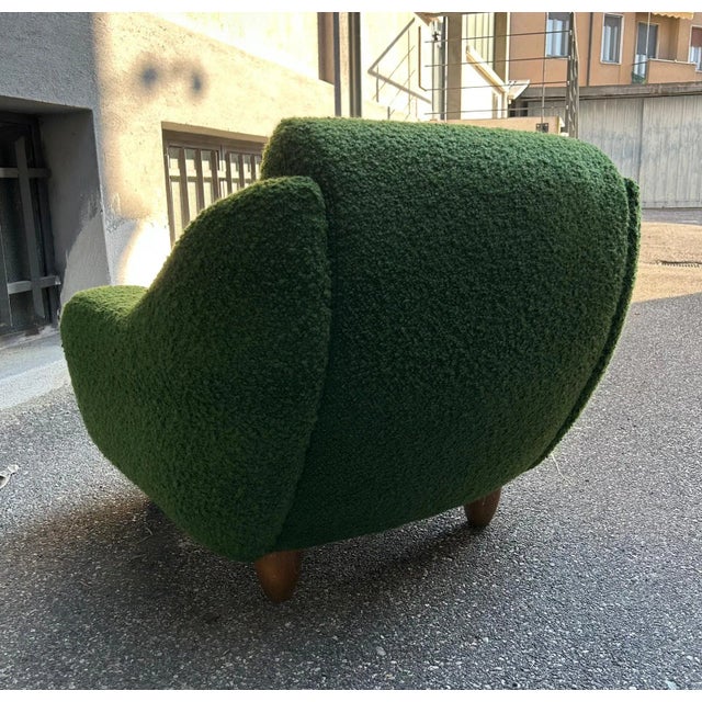 Mid-Century Modern Set of Lounge Chairs in Green Bouclé with Sinuous Armrests, 2000s For Sale - Image 3 of 7