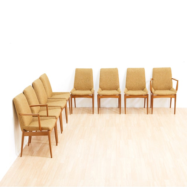 Gold Set of Eight Mid Century Dining Chairs Attributed to Robert Heritage for Archie Shine For Sale - Image 8 of 12
