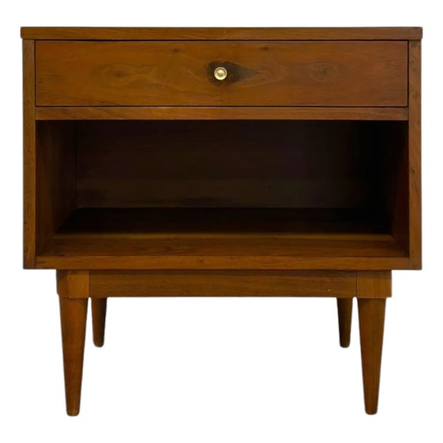 Vintage Mid-Century Modern Walnut Nightstand Dovetailed Drawers. For Sale