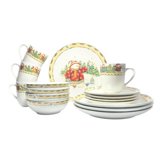 Contemporary Gibson “Snowman Frolic” Ceramic Dinnerware Set, Service for 4 - 16-Piece For Sale