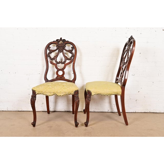 Romweber Antique French Provincial Louis XV Carved Walnut Dining Chairs, Set of Four For Sale - Image 9 of 11