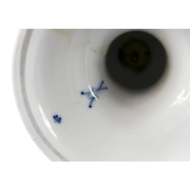 Blue German Cobalt Blue Porcelain Vases by August Leuteritz for Meissen, 1890s, Set of 2 For Sale - Image 8 of 11