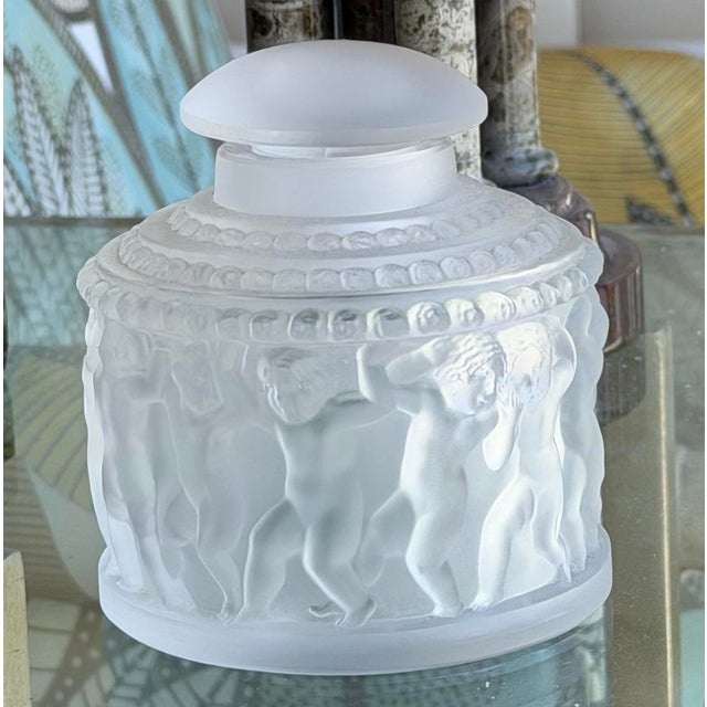 1990s Lalique Les Enfants Nude Putti French Crystal Perfume Bottle For Sale - Image 5 of 5