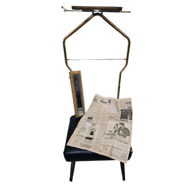 Mid-Century Modern Mid-Century Modern Valet Butler's Chair Valet For Sale - Image 3 of 18