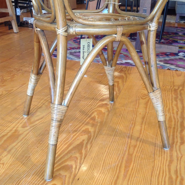 40" Round Rattan Dining Table With Glass Top | Chairish
