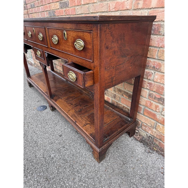 19th Century English Dresser Base For Sale In Nashville - Image 6 of 12