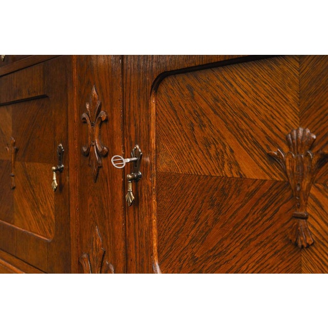 Art Nouveau Sideboard in Oak, 1900s For Sale - Image 17 of 18
