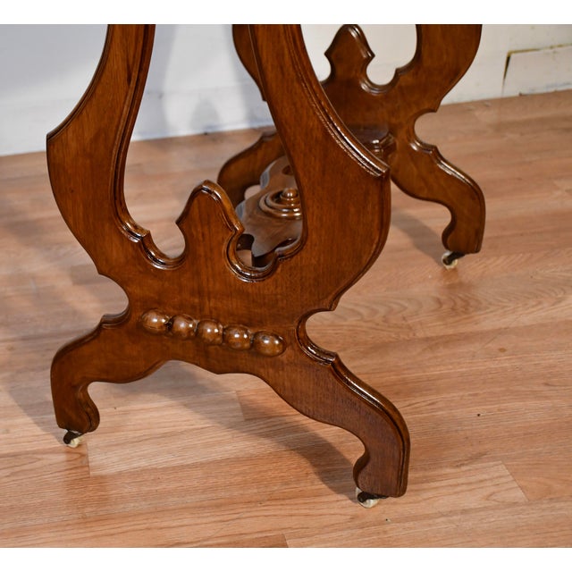 1900 - 1909 1900s Antique Victorian Eastlake Walnut Side Table / End Table Accent Table For Sale - Image 5 of 14