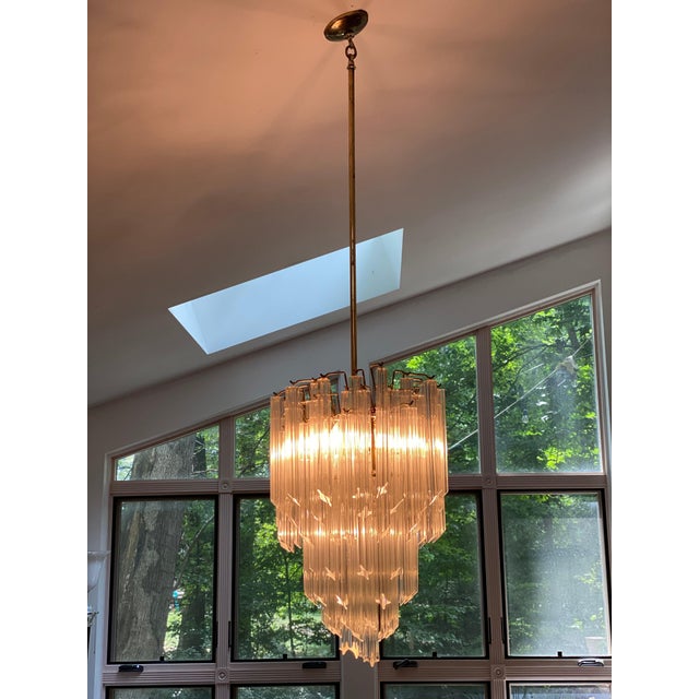 Metal 1960s Six-Tier Murano Crystal Italian 120 Quadriedri Prism Chandelier For Sale - Image 7 of 10