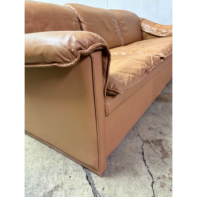 Low Profile Sofa in Cognac Brown Leather in the Manner of Niels Eilersen, 1980's For Sale - Image 10 of 11