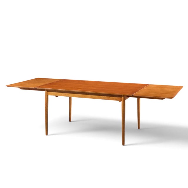 Mid-Century Modern Arne Vodder for Sibast Mid Century Danish Teak Expanding Dining Table With 2 Leaves For Sale - Image 3 of 11