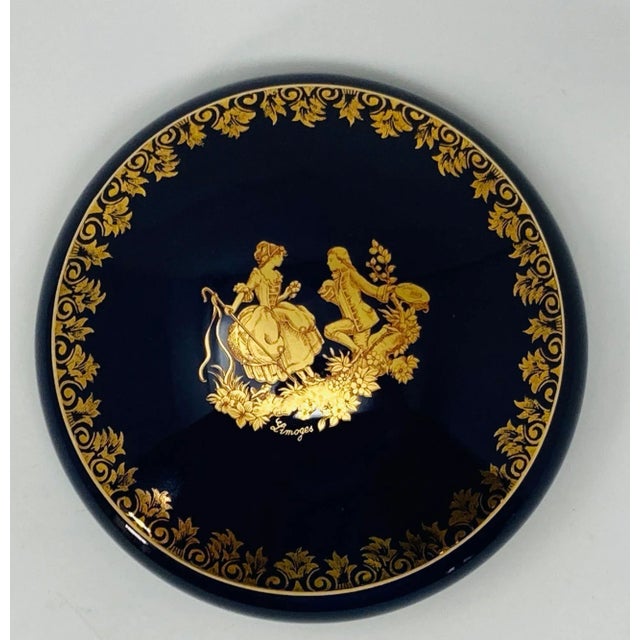 Royal Limoges Castel France 22-Karat Gold Trinket Round Box