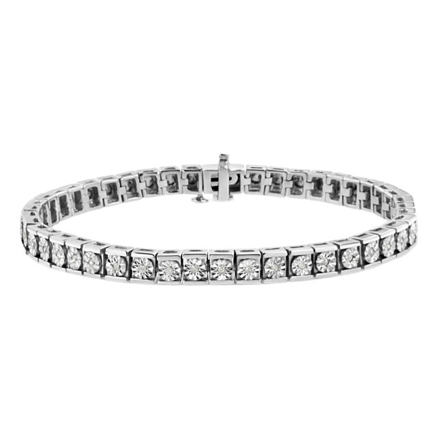 .925 Sterling Silver Miracle Set Diamond Accent Classic Tennis Bracelet - 7.25" For Sale