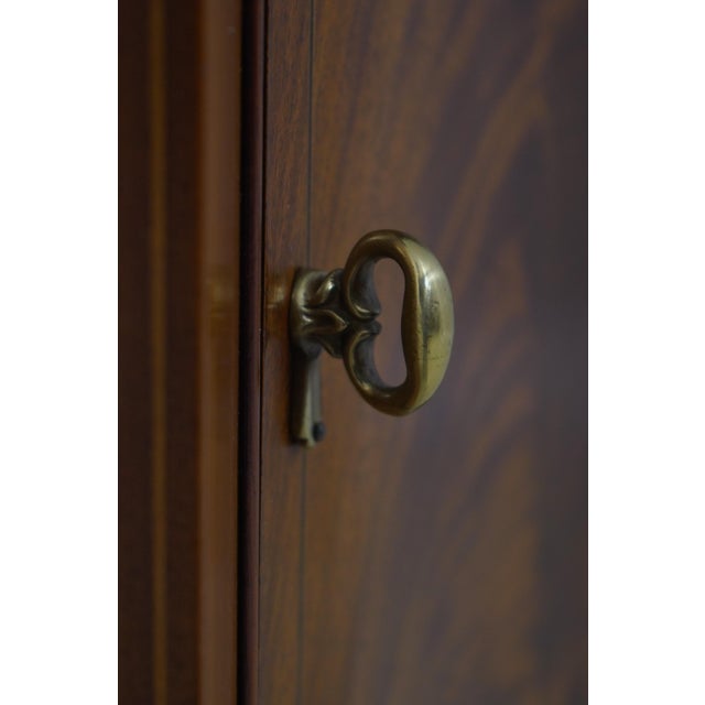 Brown Hickory Chair Federal Inlaid Mahogany Sideboard For Sale - Image 8 of 18