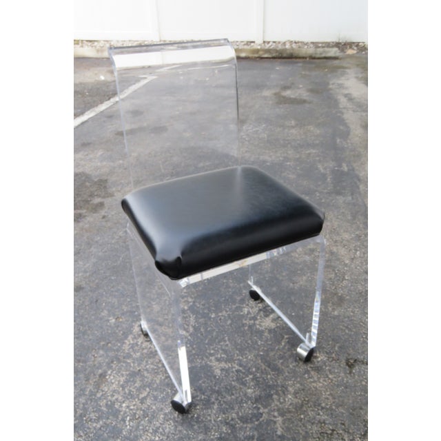 Hollywood Regency Vintage Lucite Vanity Chair 6252 For Sale - Image 12 of 15