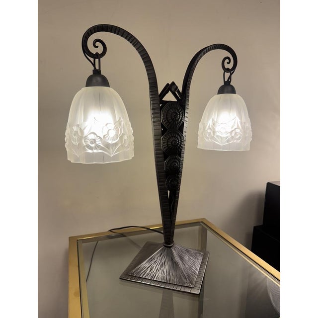 Large Art Deco Double Tulip Lamp by Paul Gilles, 1930s For Sale - Image 9 of 18